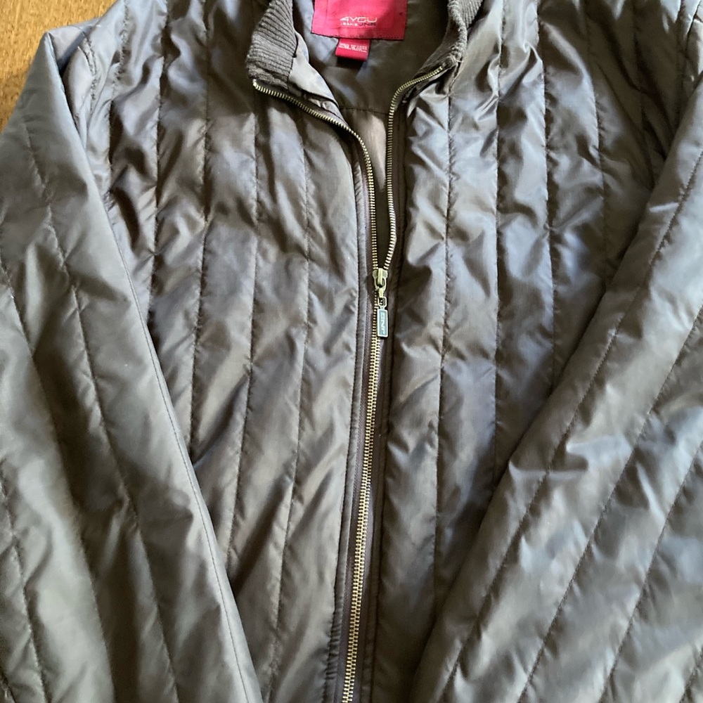 Men’s 4You brand quilted nylon jacket. Size XL